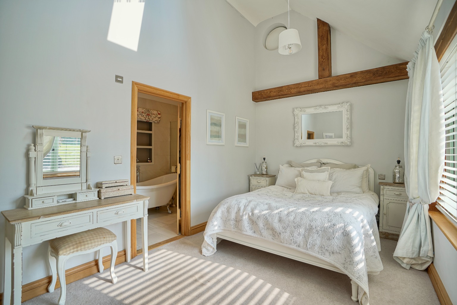 4 bed detached house for sale in Gloucester Road, Huntingdon 7