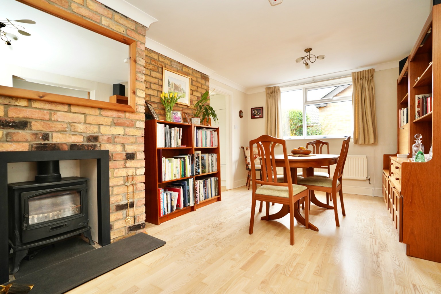 3 bed detached bungalow for sale in Parkhall Road, Huntingdon 5