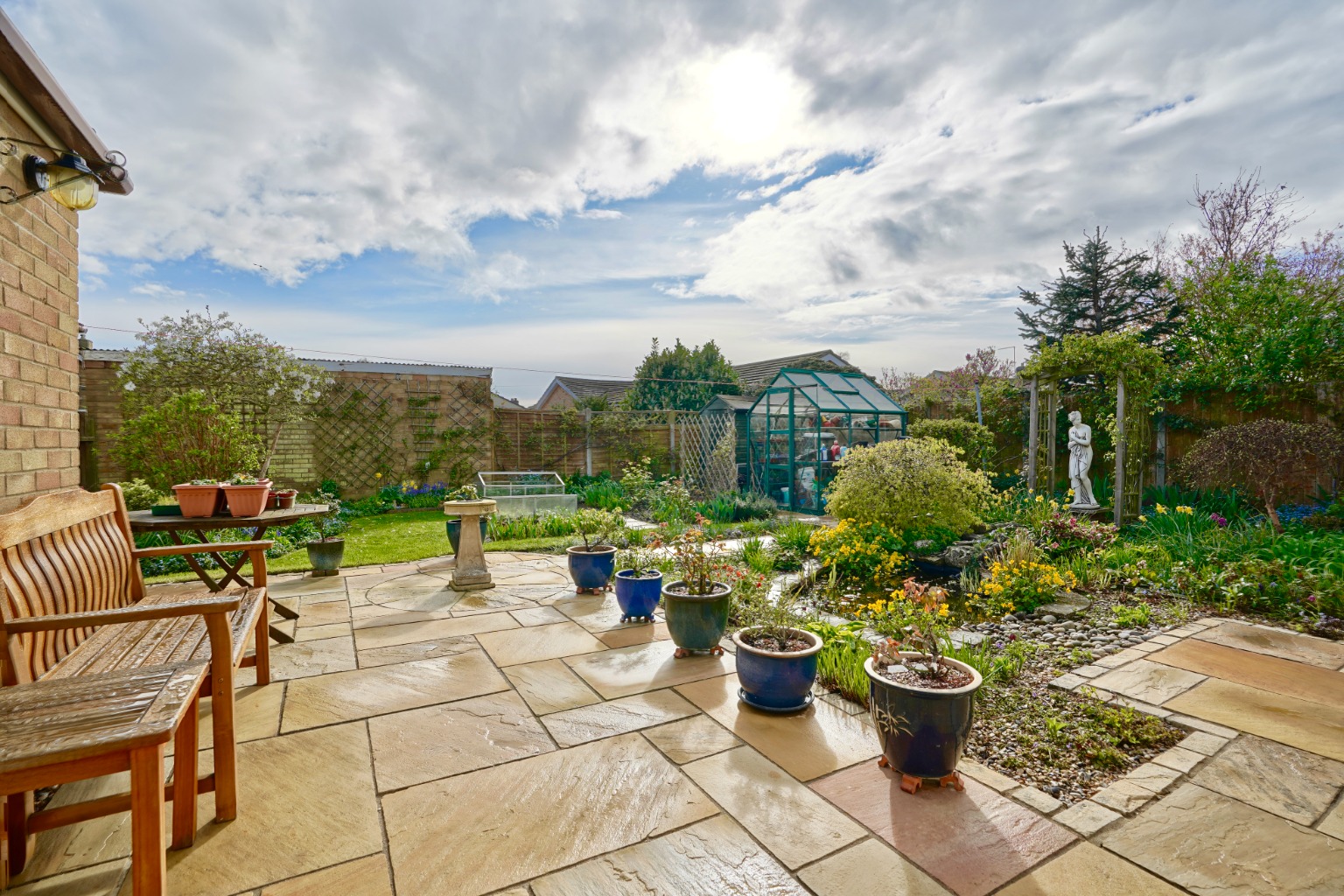 3 bed detached bungalow for sale in Parkhall Road, Huntingdon  - Property Image 16