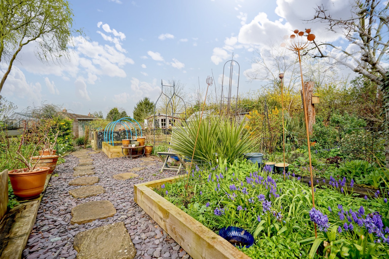 3 bed semi-detached house for sale in Bernard Road, Huntingdon  - Property Image 2