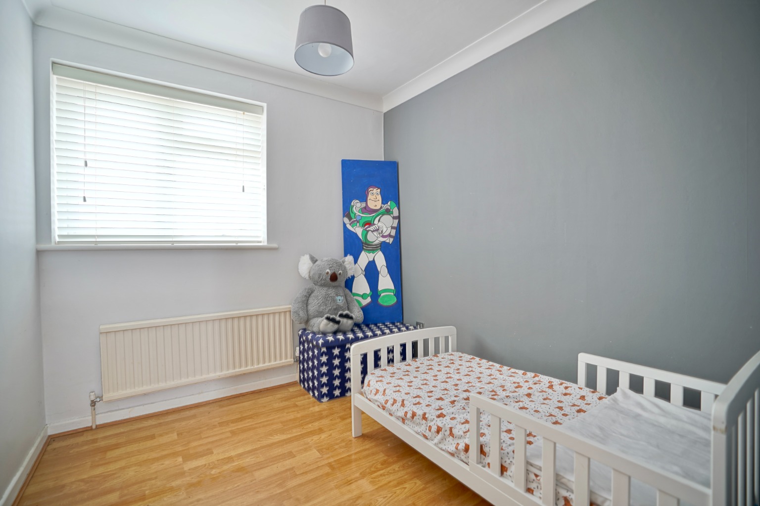 3 bed detached house for sale in Wheatley Crescent, Huntingdon  - Property Image 11