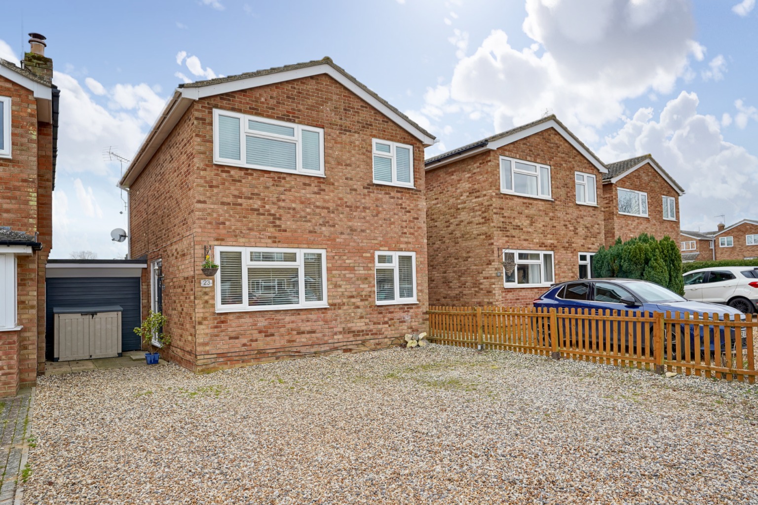 3 bed detached house for sale in Wheatley Crescent, Huntingdon  - Property Image 1