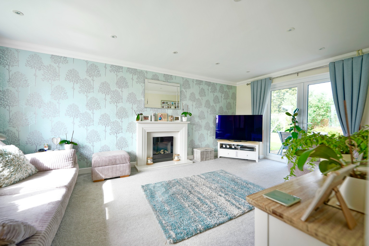 4 bed detached house for sale in Greenfields, Huntingdon  - Property Image 3