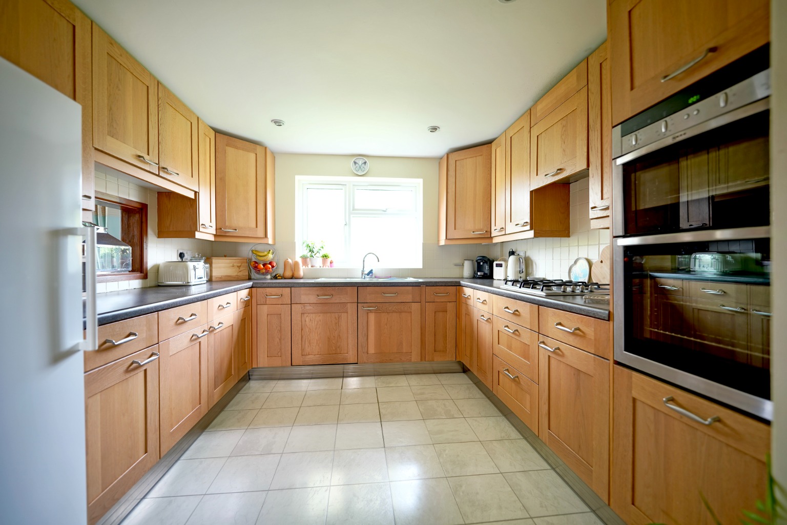 4 bed detached house for sale in Greenfields, Huntingdon 5