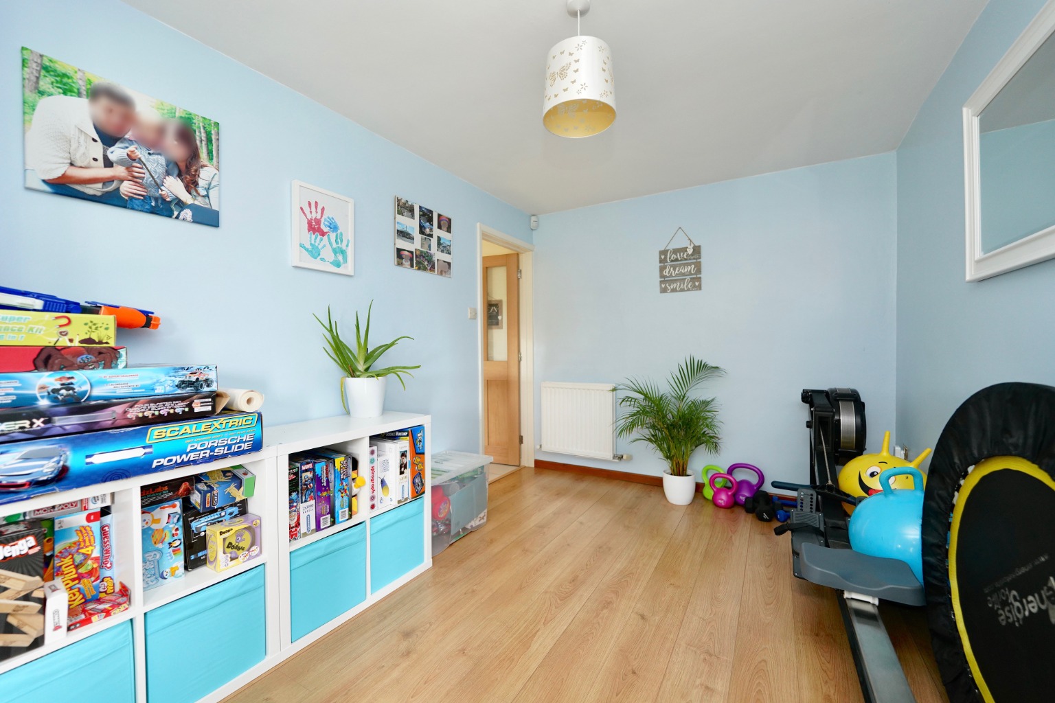 4 bed detached house for sale in Greenfields, Huntingdon 7