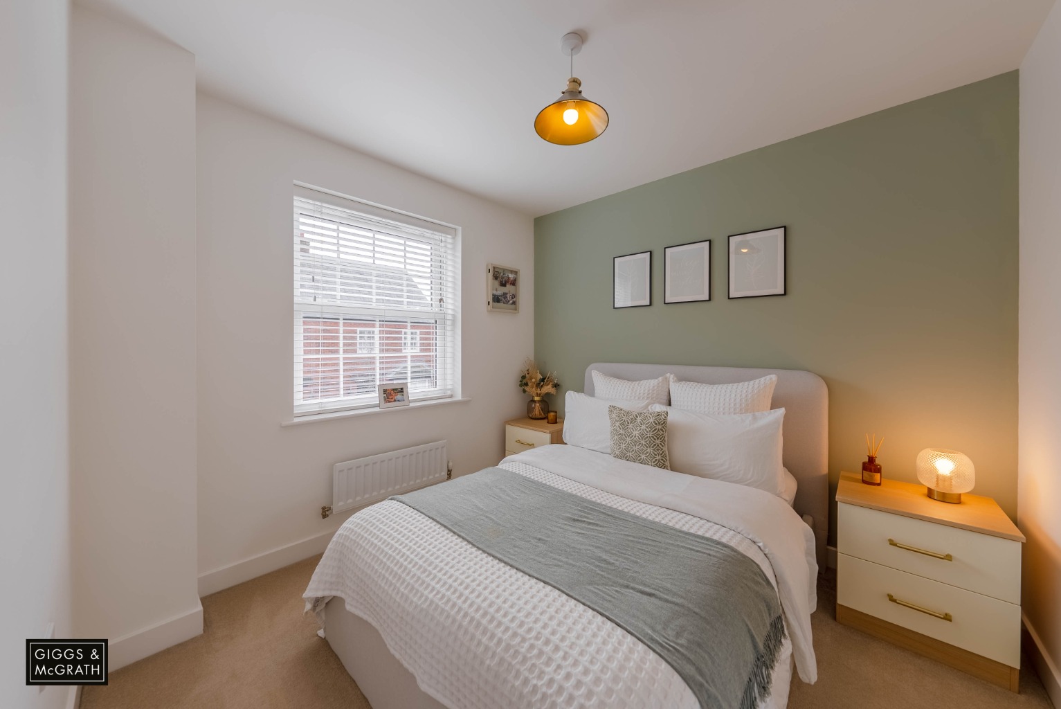 3 bed semi-detached house for sale in Hetley Close, Huntingdon  - Property Image 13