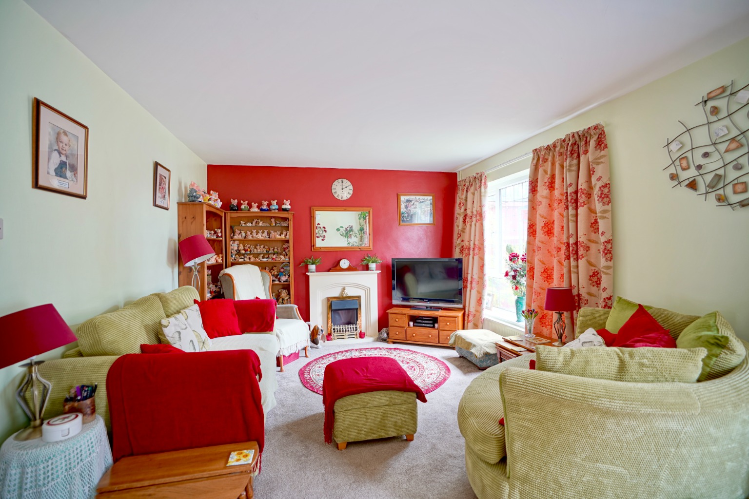 3 bed detached house for sale in Maryland Avenue, Huntingdon 1