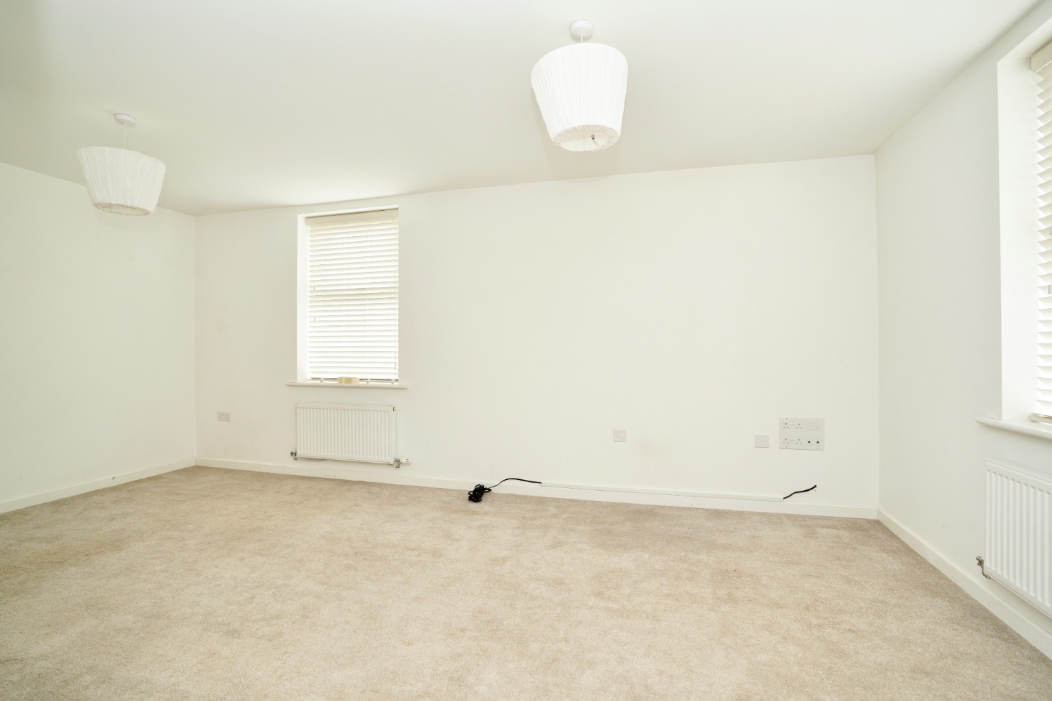 3 bed semi-detached house for sale in Gumcester Way, Huntingdon  - Property Image 3