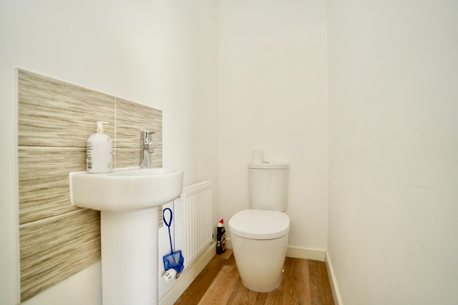 3 bed semi-detached house for sale in Gumcester Way, Huntingdon  - Property Image 11