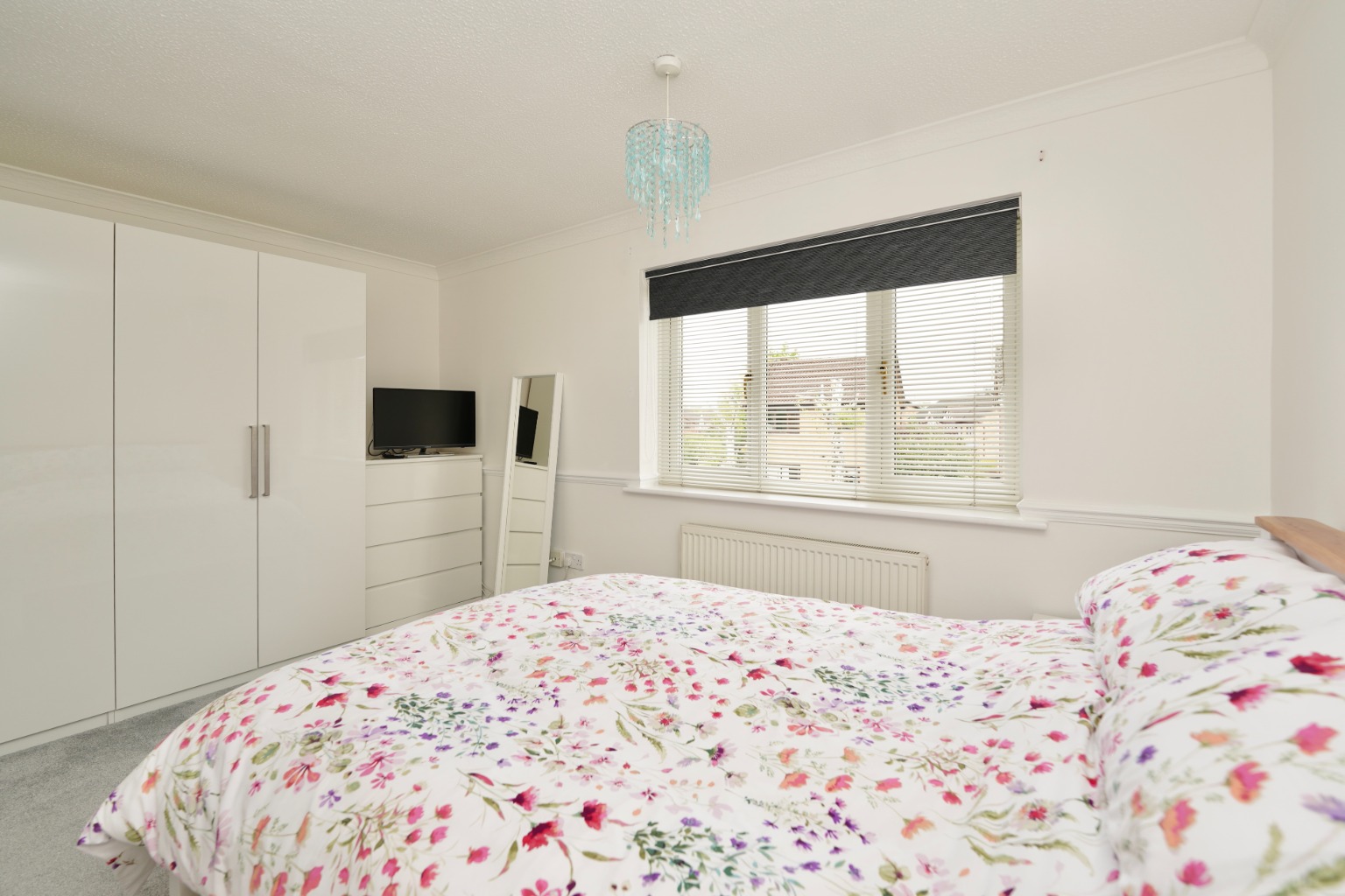 3 bed semi-detached house for sale in Blea Water, Huntingdon  - Property Image 9