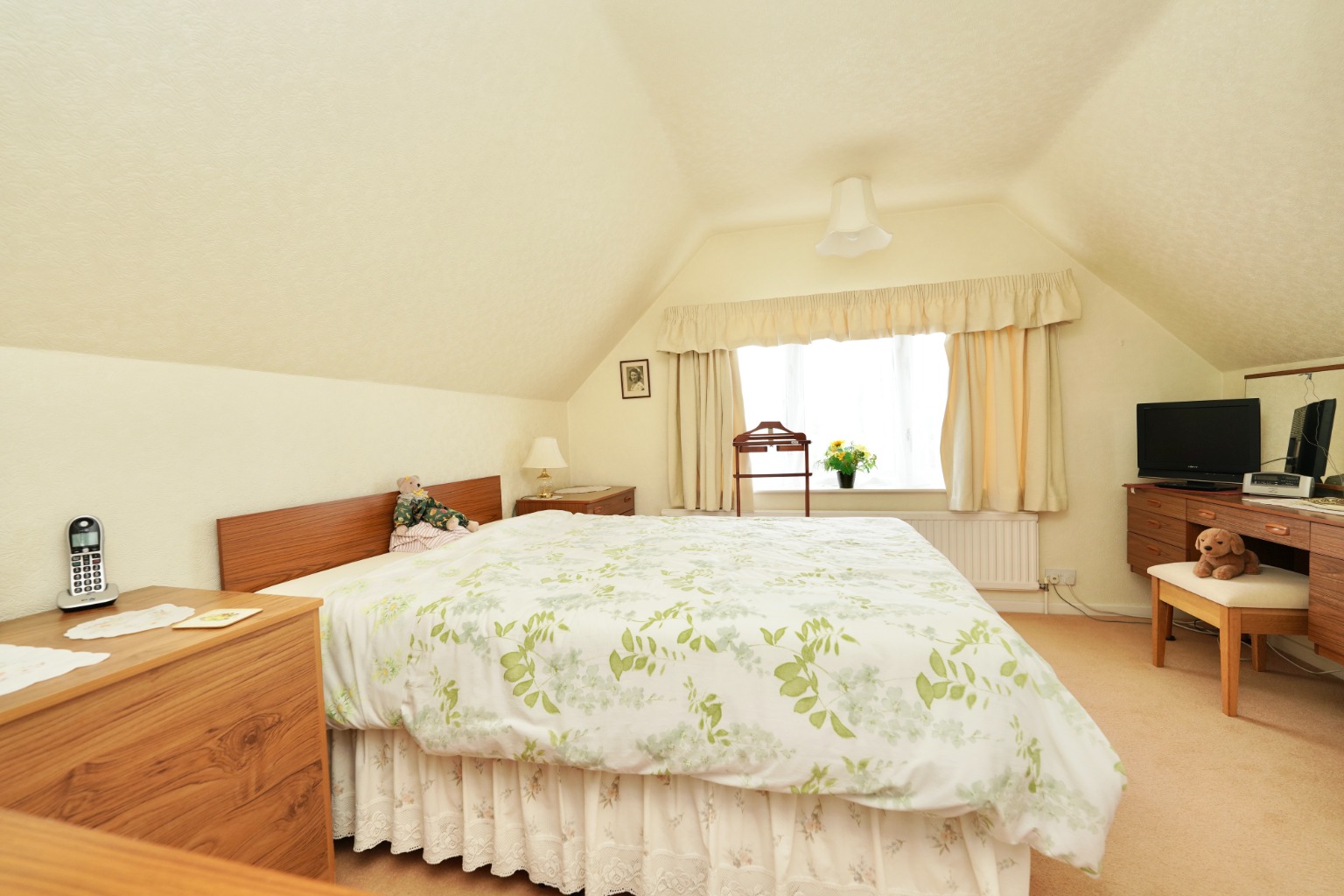 3 bed detached house for sale in Elm Drive, St. Ives  - Property Image 9