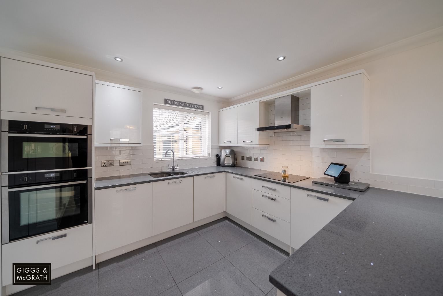 4 bed link detached house for sale in Pople Drive, Huntingdon 4