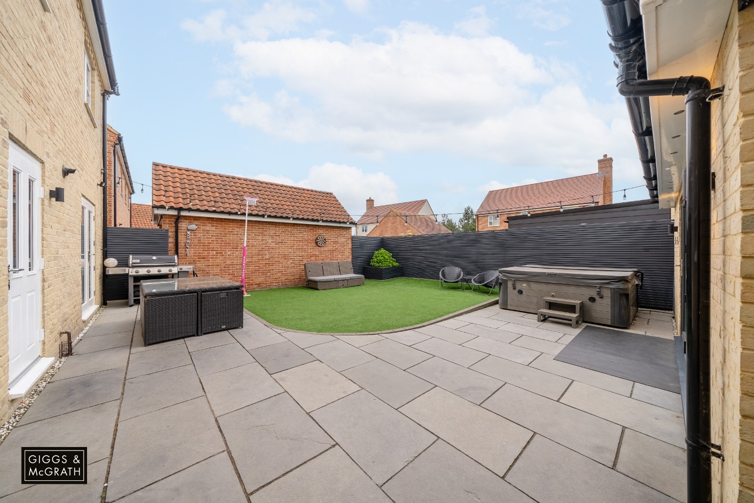 4 bed link detached house for sale in Pople Drive, Huntingdon 20