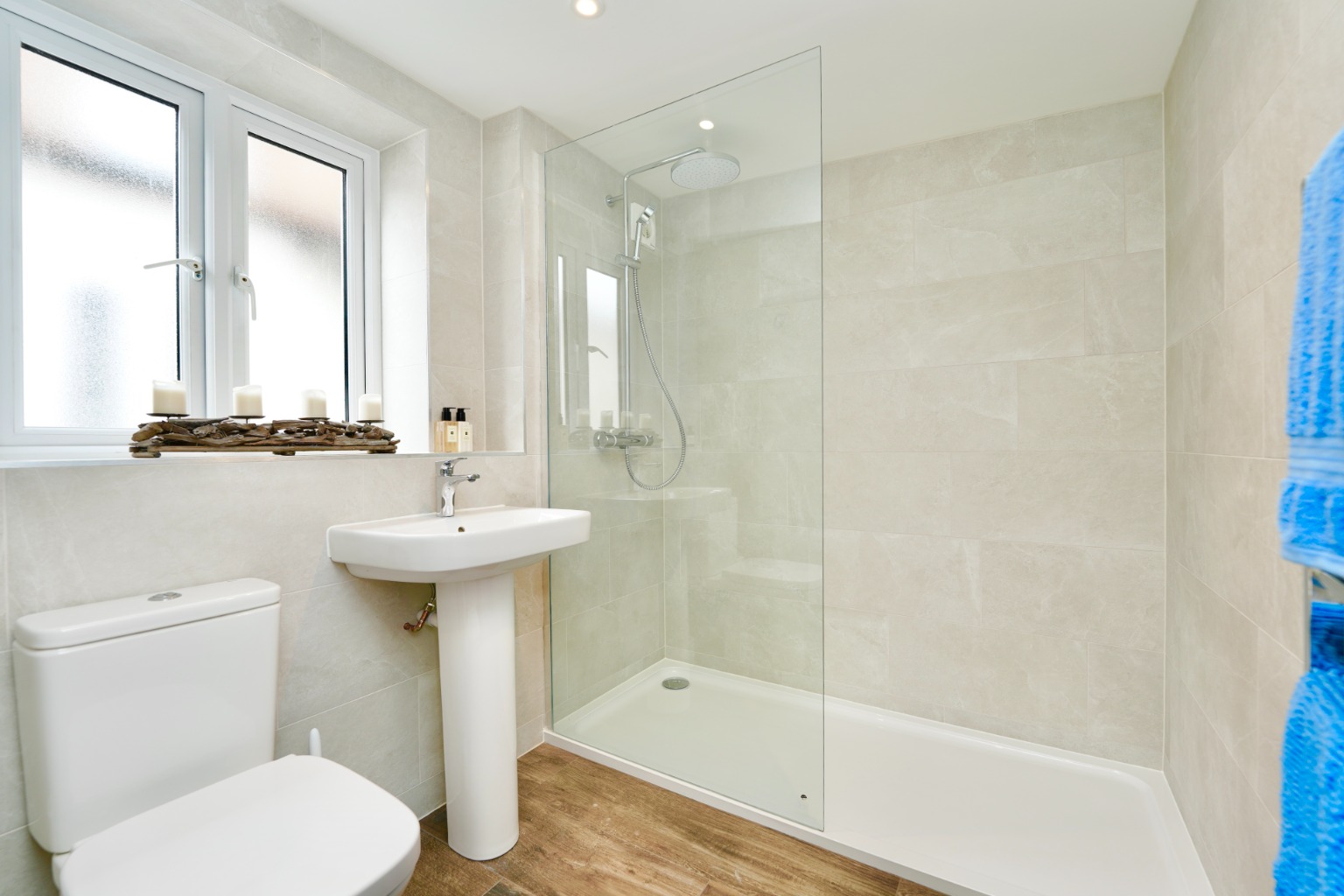 4 bed semi-detached house for sale in Hill Estate, Huntingdon 16