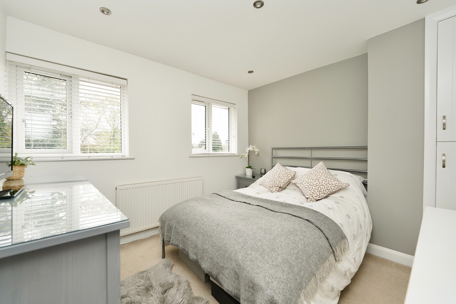 4 bed semi-detached house for sale in Hill Estate, Huntingdon  - Property Image 12