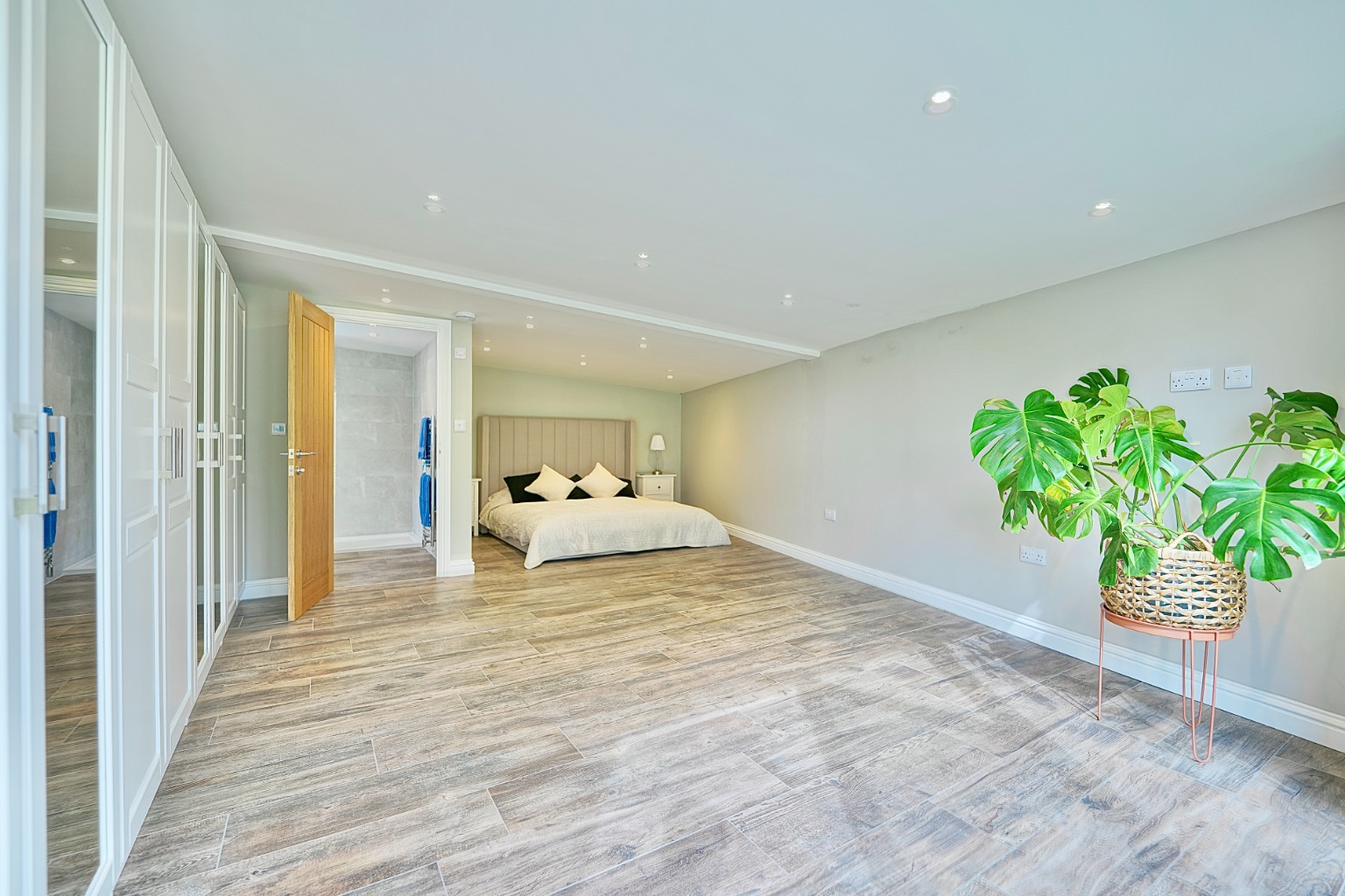 4 bed semi-detached house for sale in Hill Estate, Huntingdon  - Property Image 16