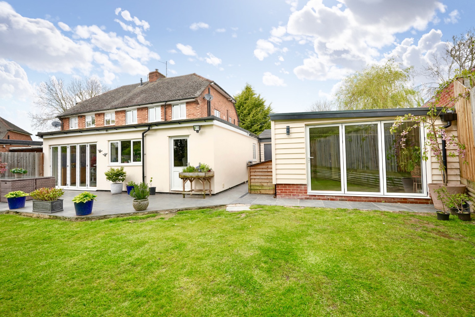 4 bed semi-detached house for sale in Hill Estate, Huntingdon  - Property Image 18