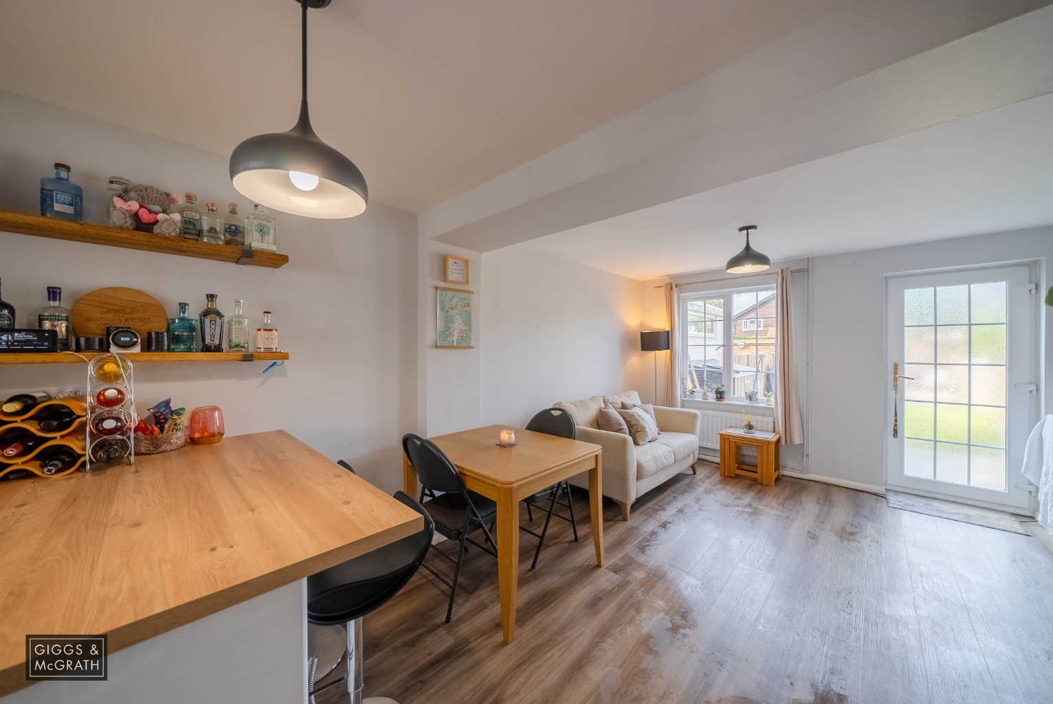 2 bed terraced house for sale in Homestead, Huntingdon 5