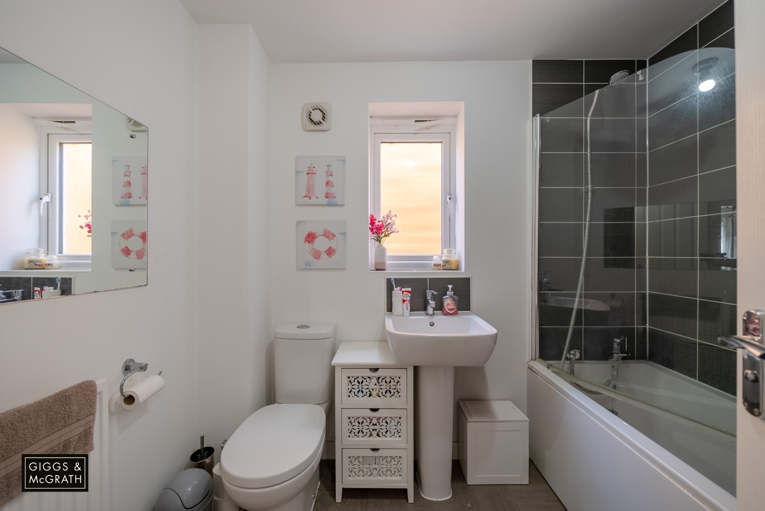 3 bed end of terrace house for sale in Christie Drive, Huntingdon 8