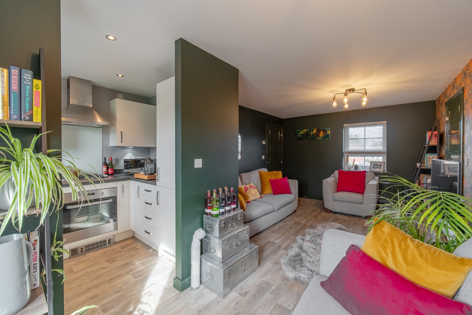 1 bed flat for sale in Knights Way 4
