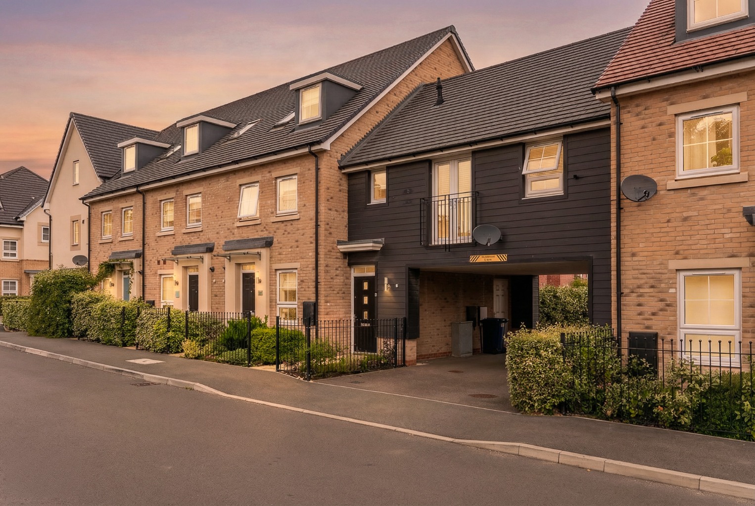 1 bed flat for sale in Knights Way 14