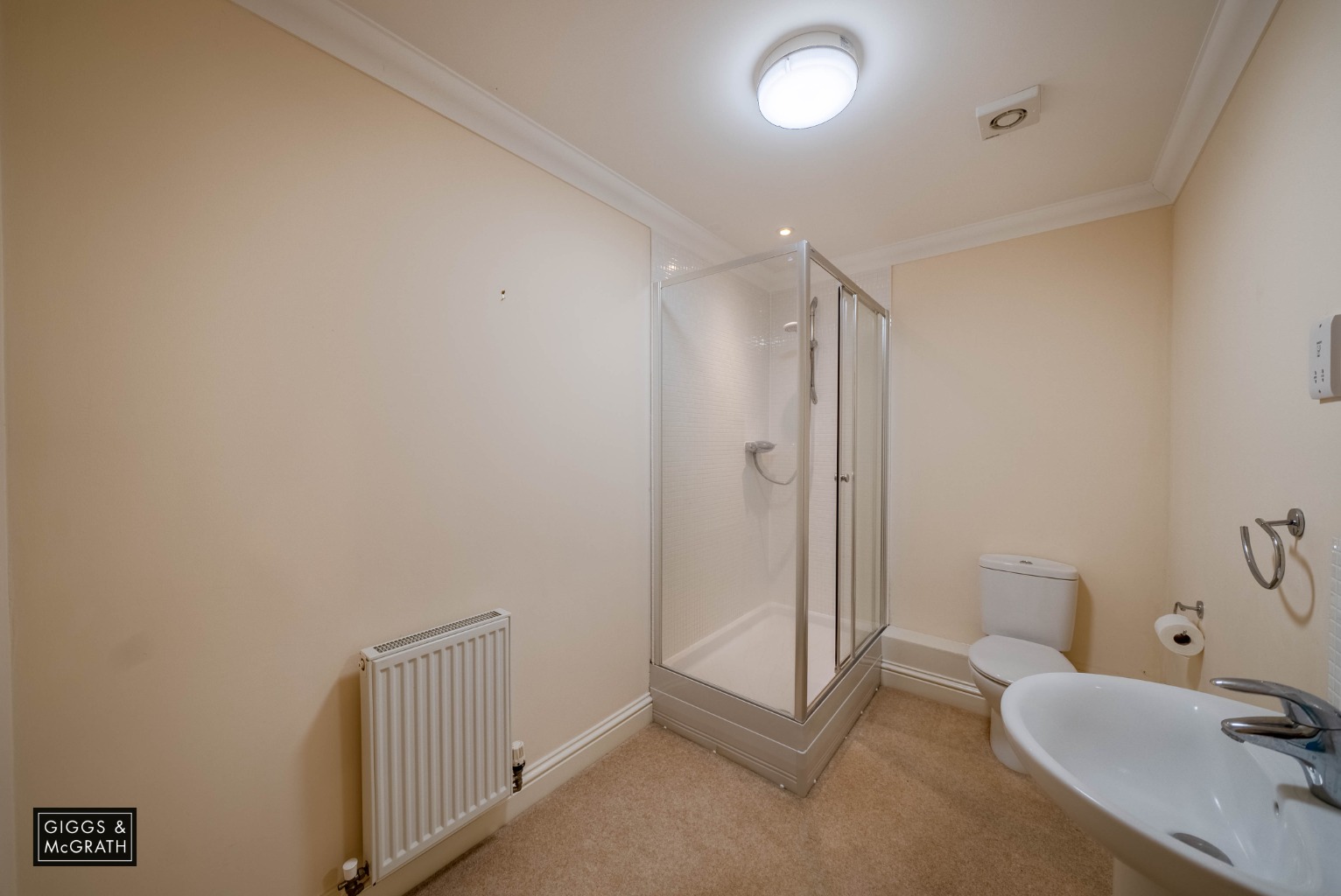 5 bed end of terrace house for sale in South Park Drive, Cambridge 10