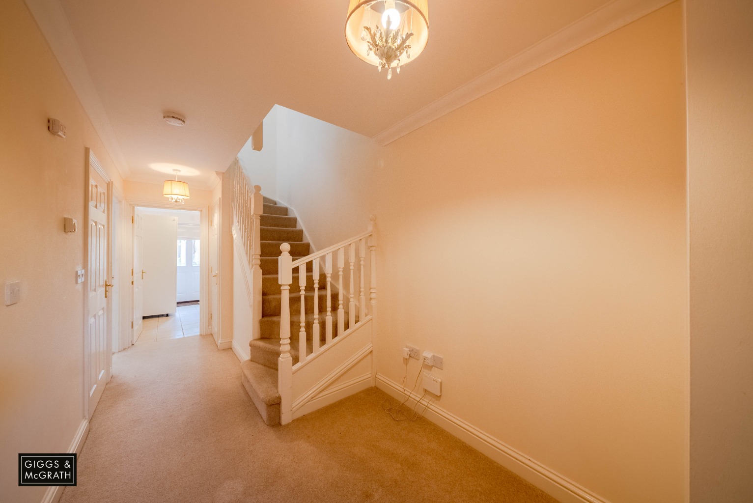 5 bed end of terrace house for sale in South Park Drive, Cambridge 8