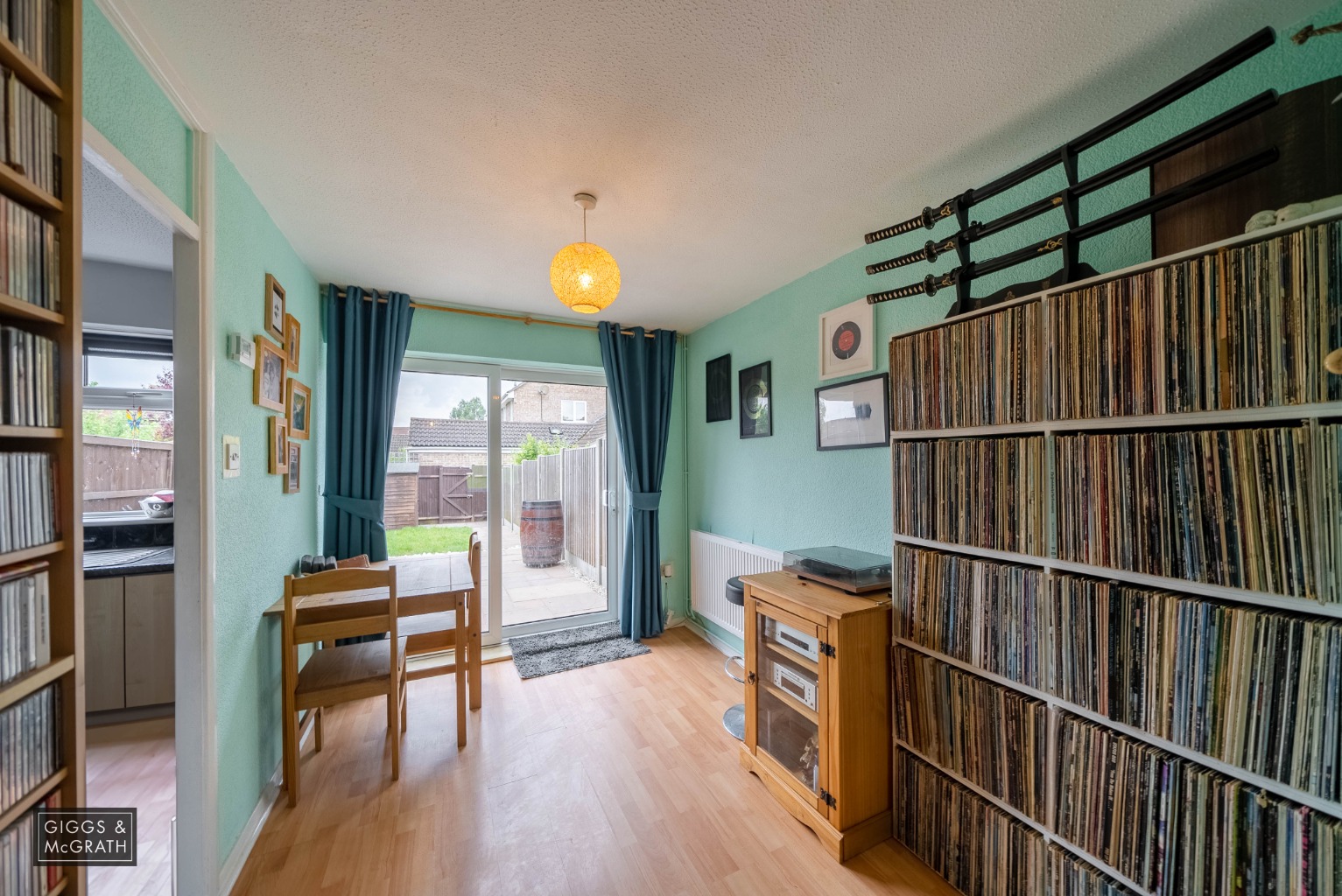 3 bed terraced house for sale in Cam Close, St Ives  - Property Image 8