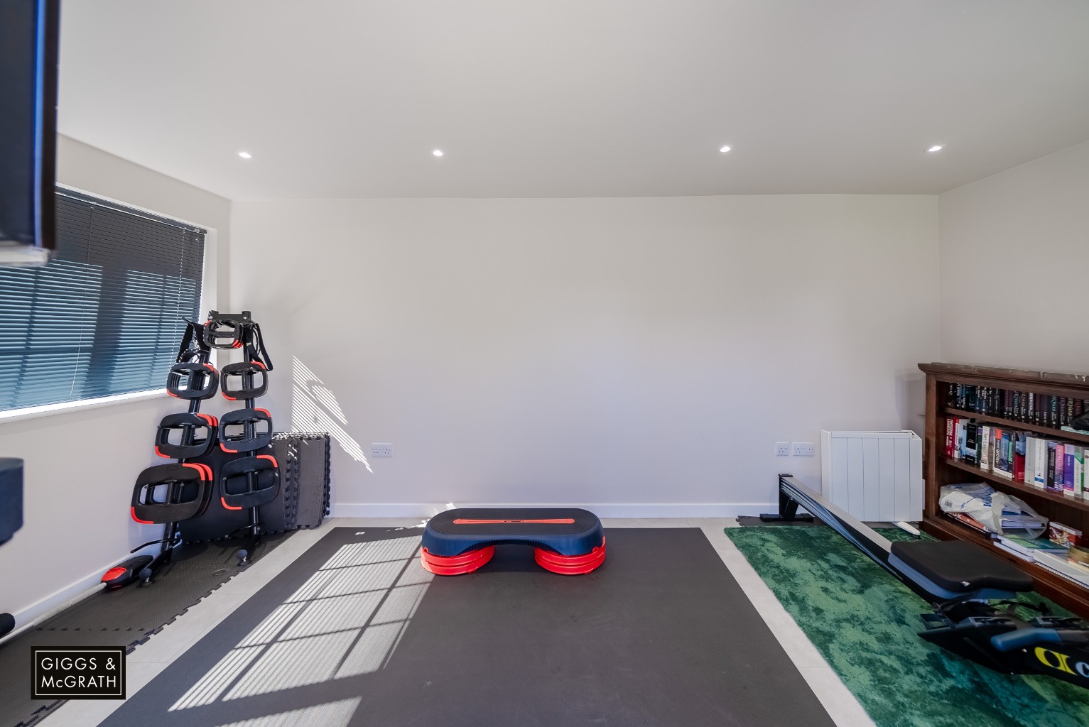 5 bed detached house for sale in Eldrida Drive, Huntingdon 21