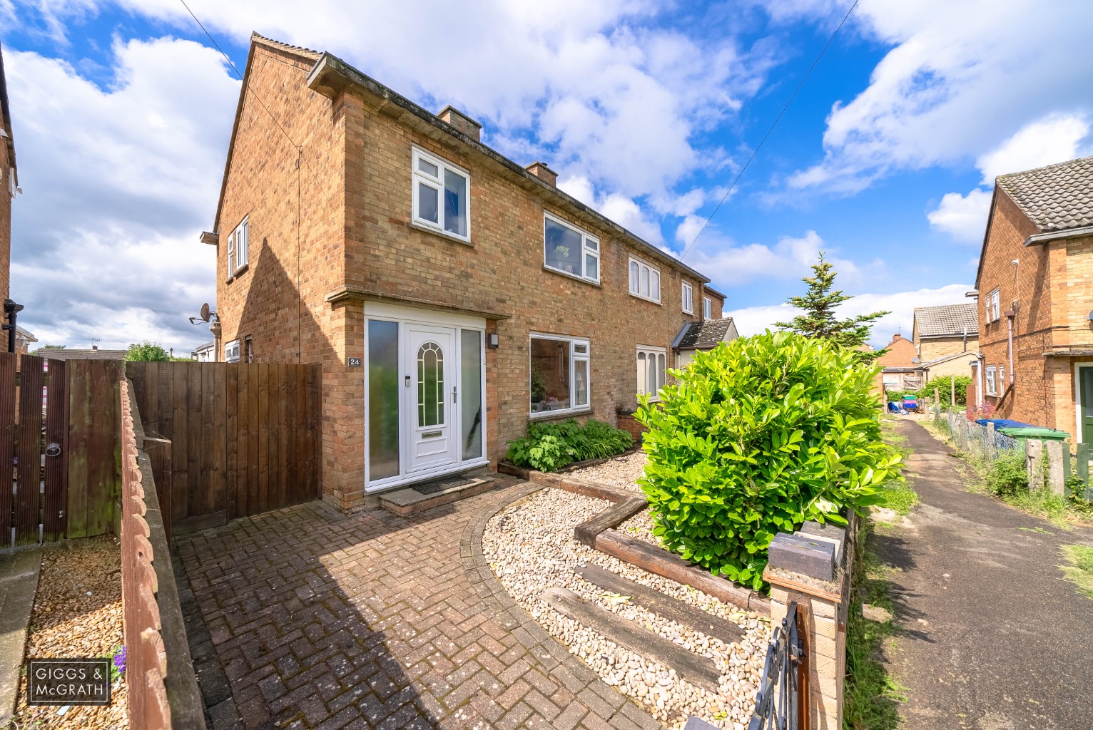 3 bed semi-detached house for sale in Pettit Road, Huntingdon, PE29