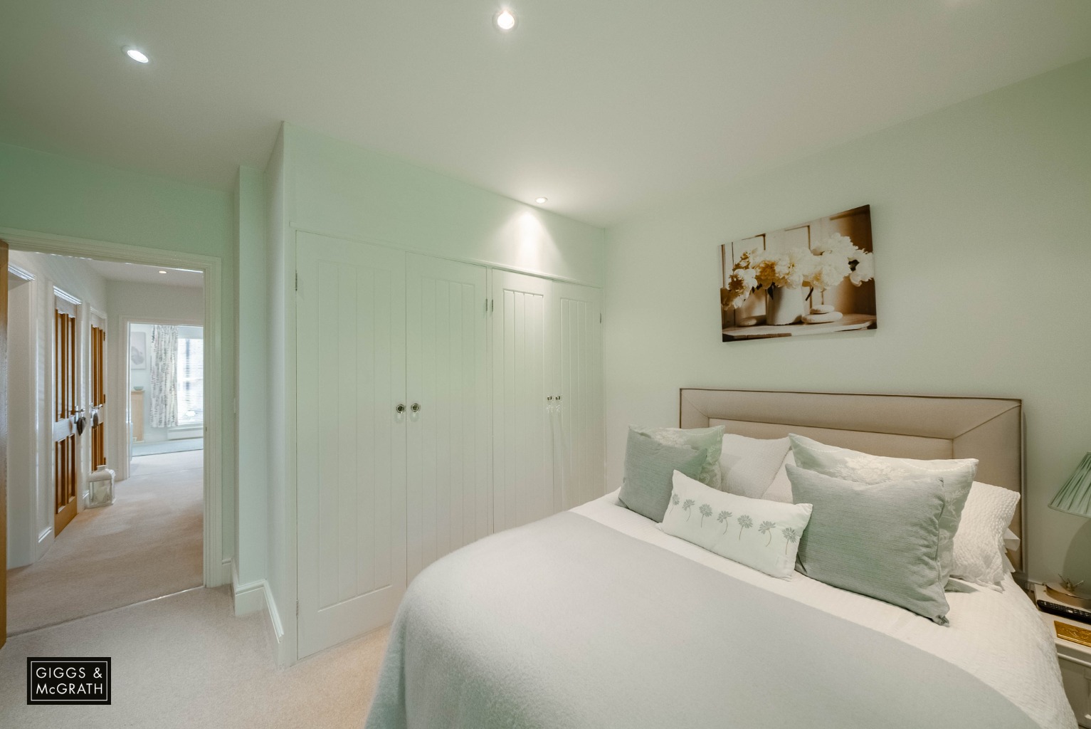 2 bed ground floor flat for sale in Thicket Road, Huntingdon  - Property Image 11