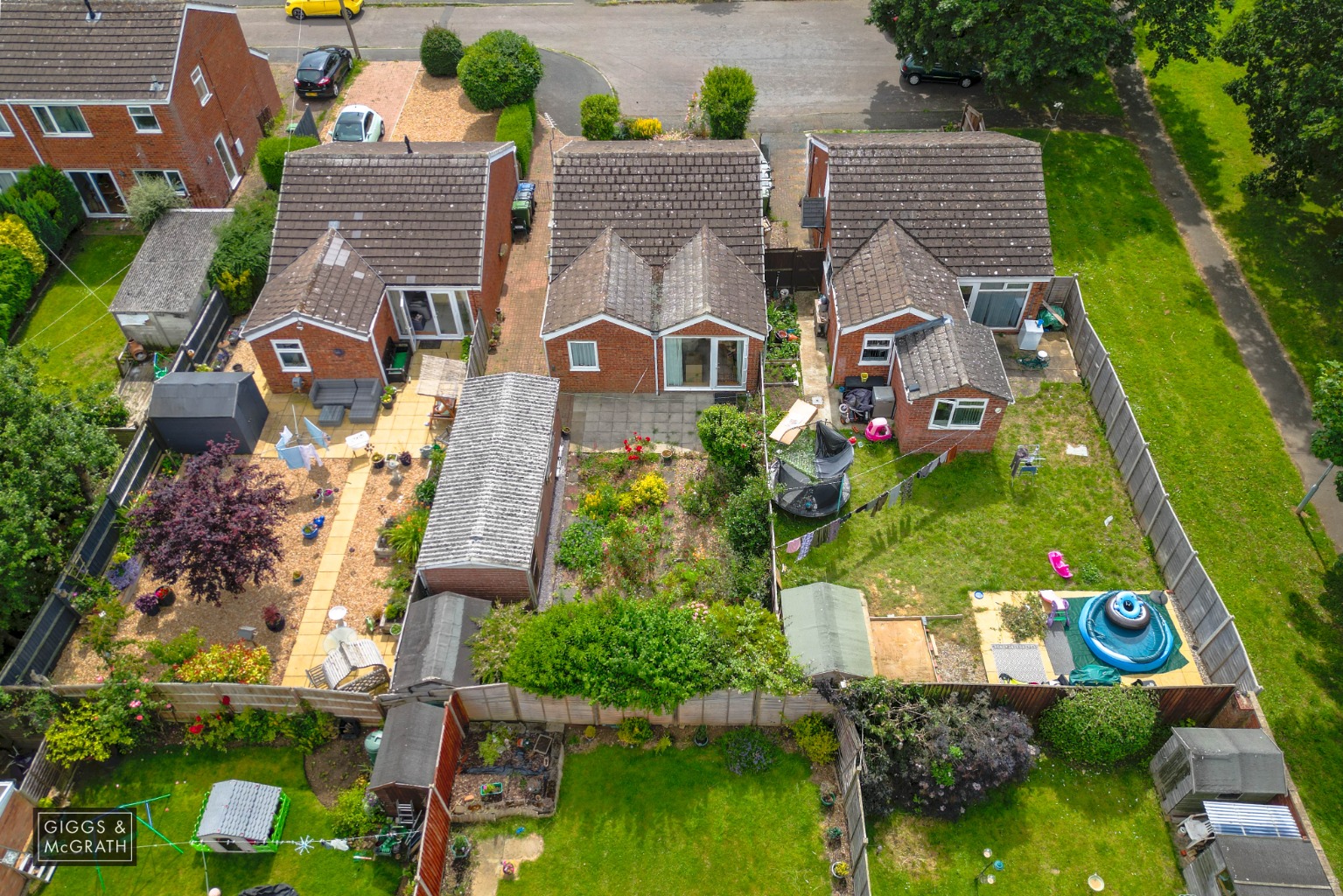 3 bed detached bungalow for sale in Lincoln Avenue, St. Ives 1