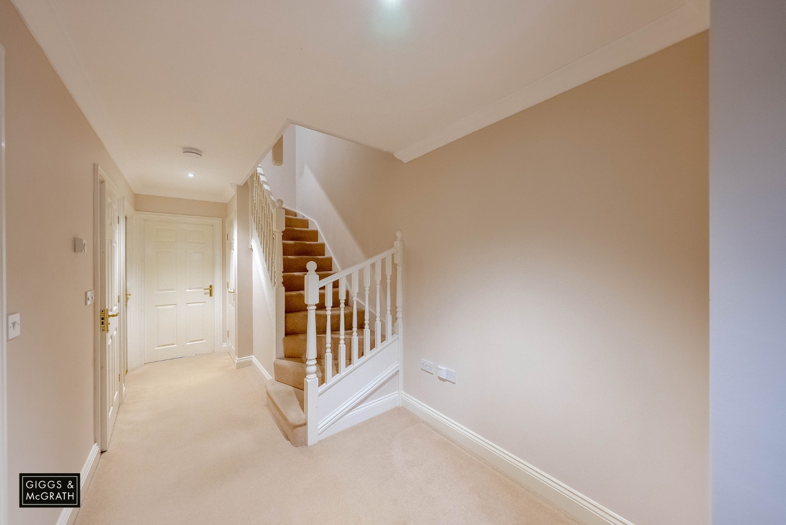 4 bed town house for sale in South Park Drive, Cambridge 4