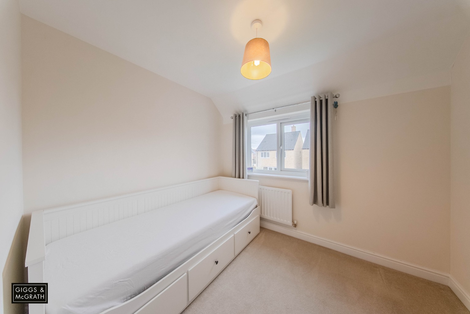 4 bed detached house for sale in Tiptoff Close, Huntingdon 13