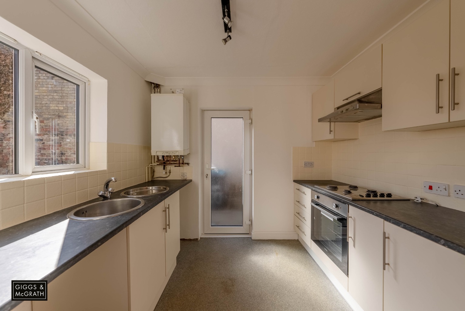 2 bed semi-detached house for sale in Ermine Street, Huntingdon 1