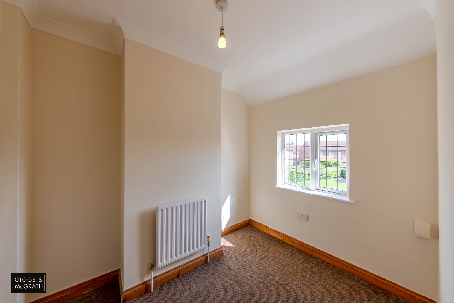 2 bed semi-detached house for sale in Ermine Street, Huntingdon 9