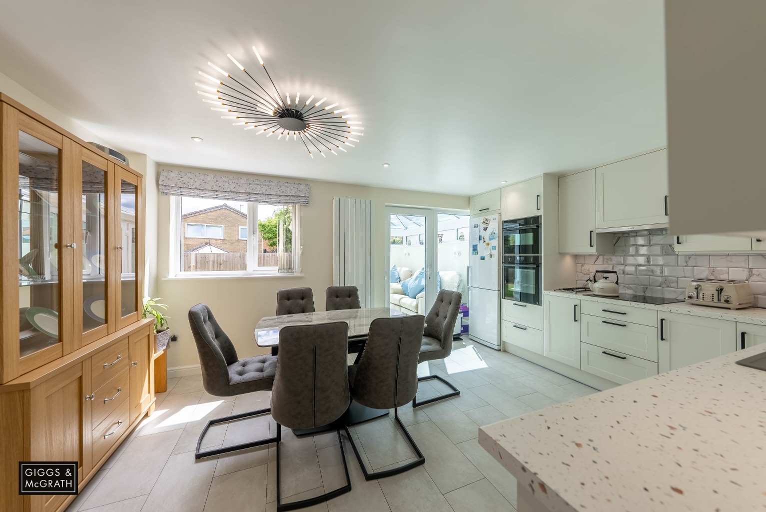 4 bed detached house for sale in The Sycamores, Huntingdon 4