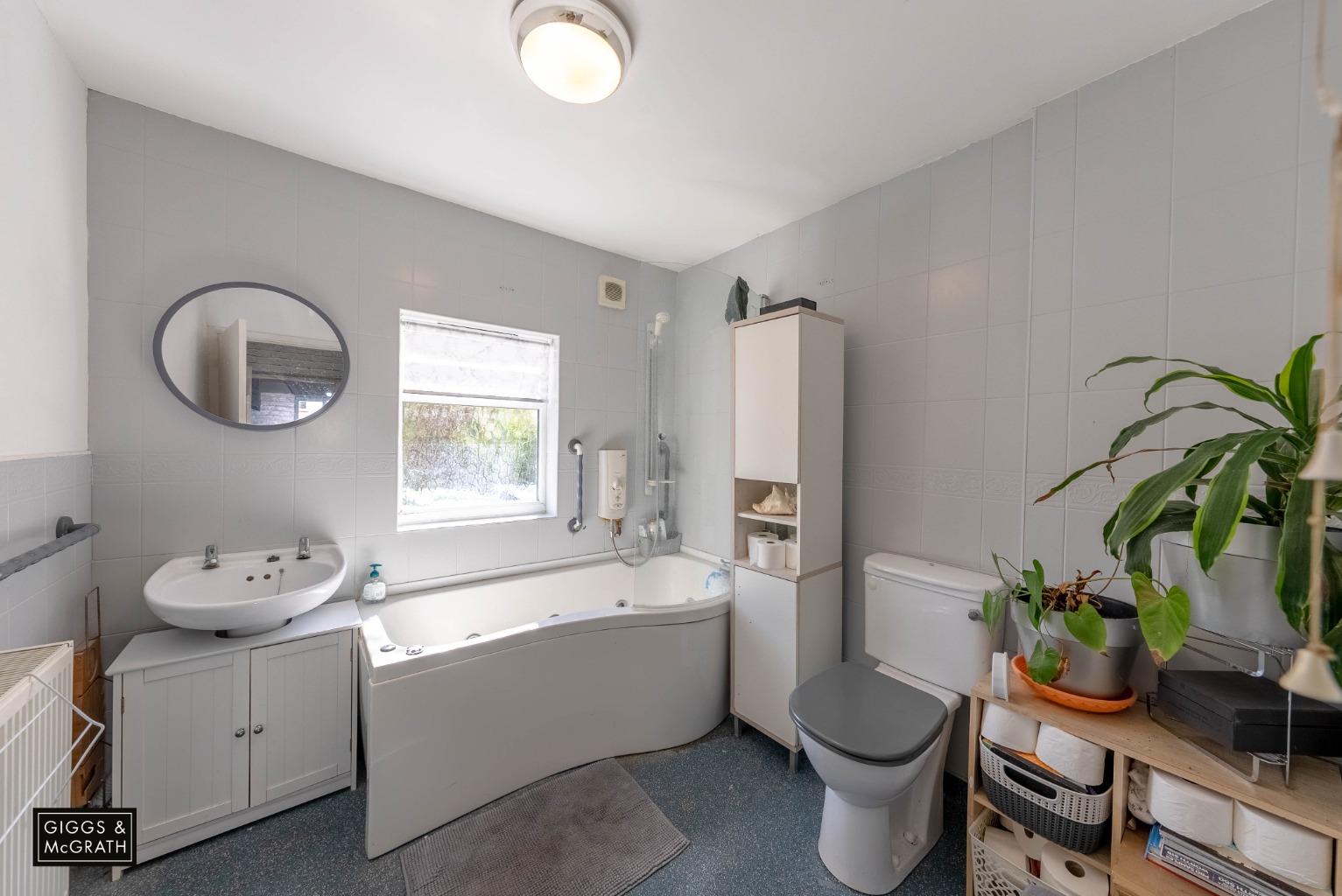 4 bed semi-detached house for sale in Ambury Hill, Huntingdon  - Property Image 6