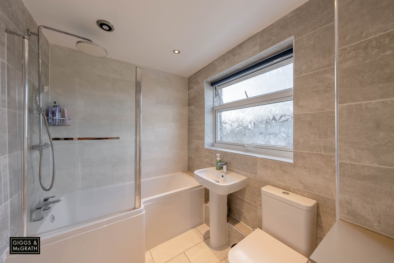 3 bed semi-detached house for sale in Sapcote Way, Huntingdon  - Property Image 11