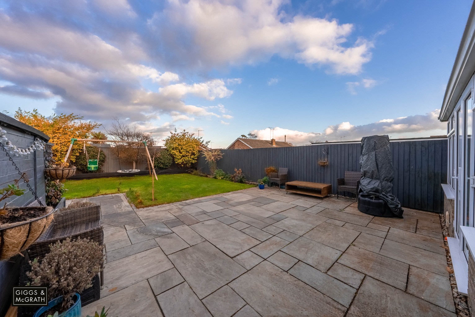 3 bed semi-detached house for sale in Sapcote Way, Huntingdon  - Property Image 12