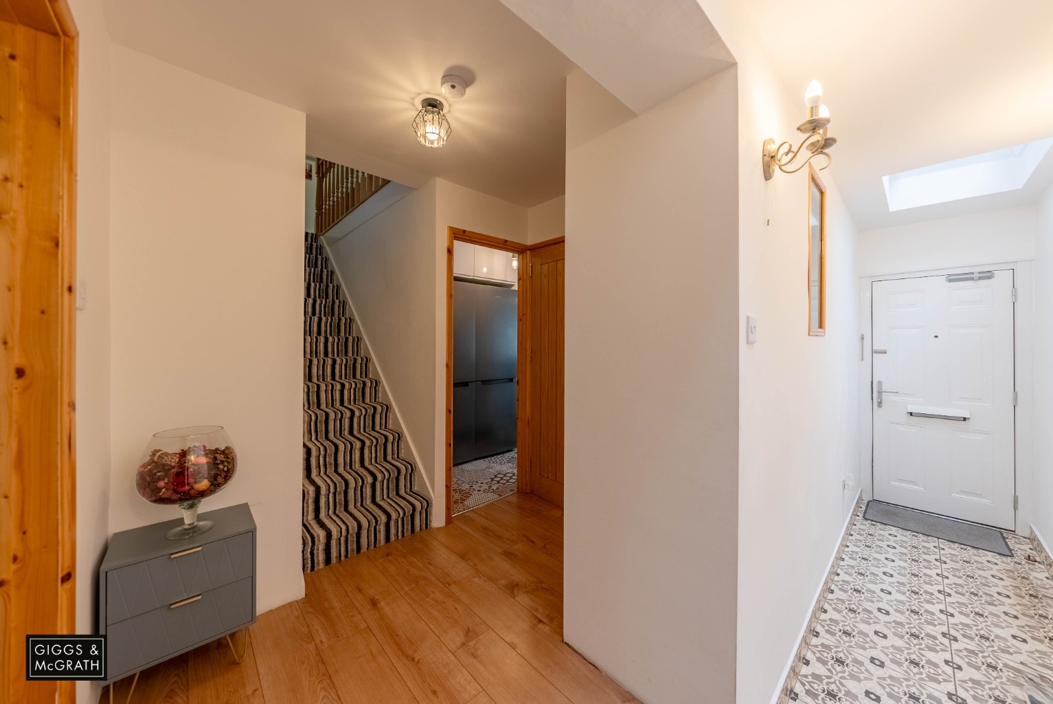 4 bed semi-detached house for sale in Rodney Road, Huntingdon 5