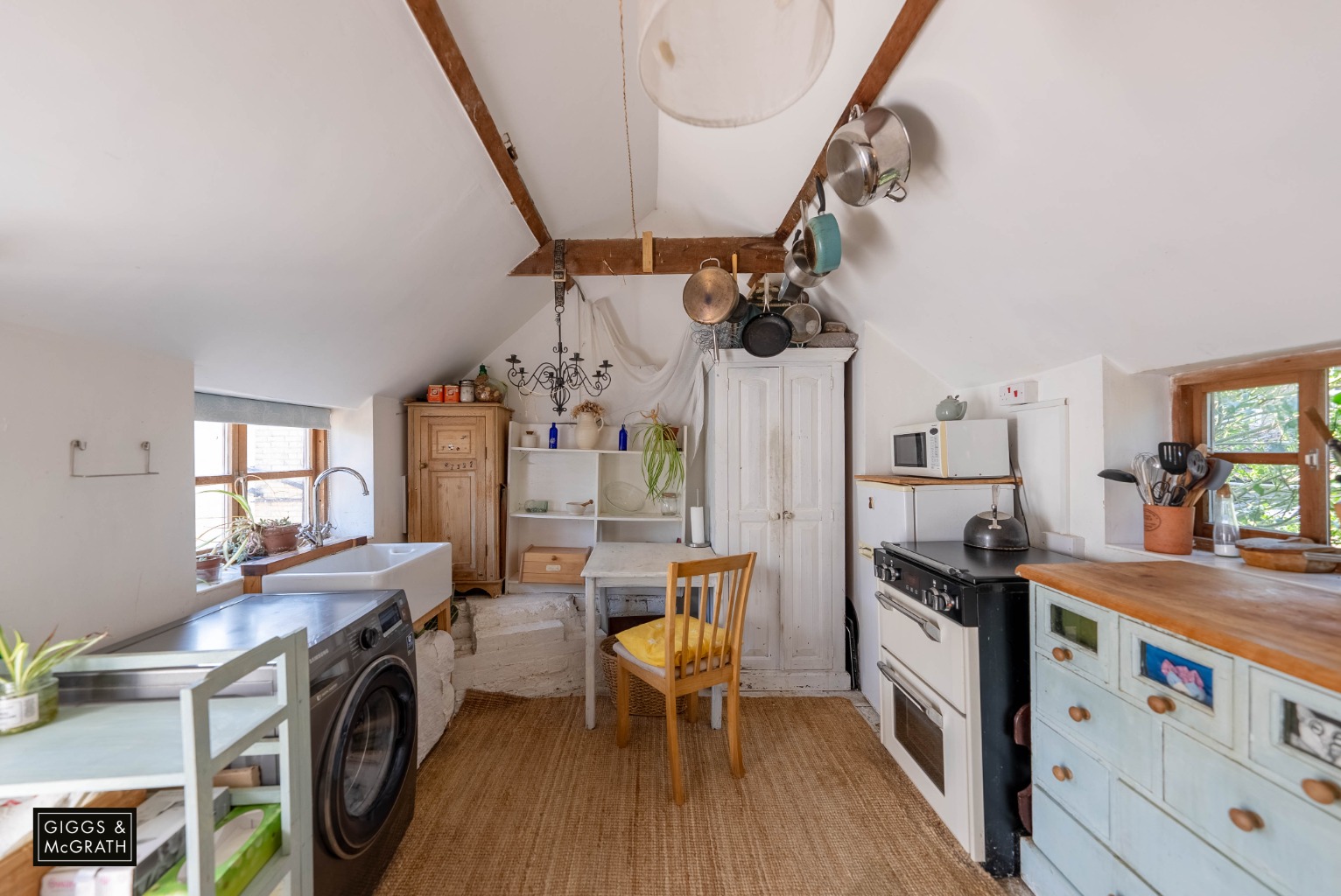 4 bed end of terrace house for sale in High Street, Huntingdon 20