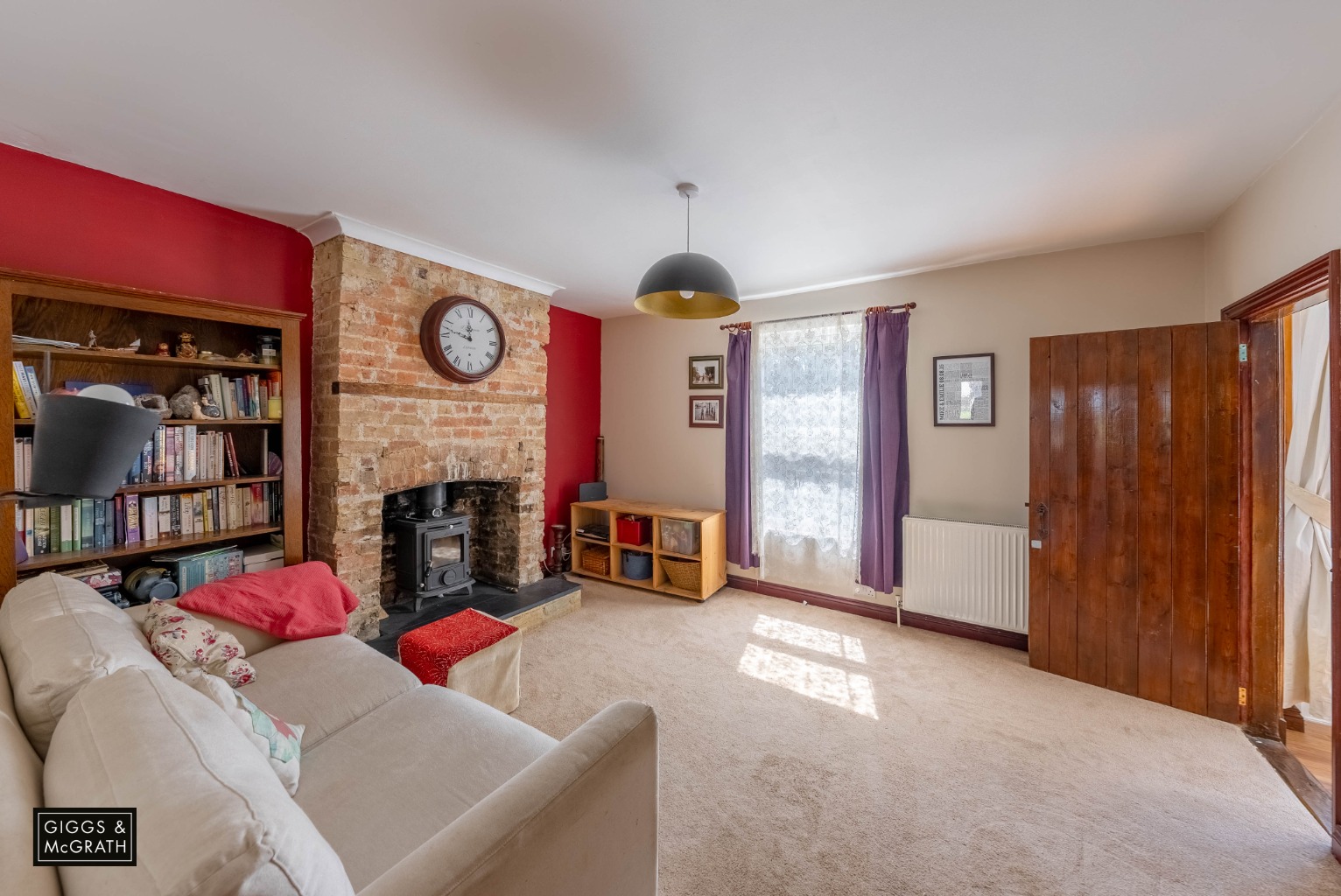 4 bed end of terrace house for sale in High Street, Huntingdon 7