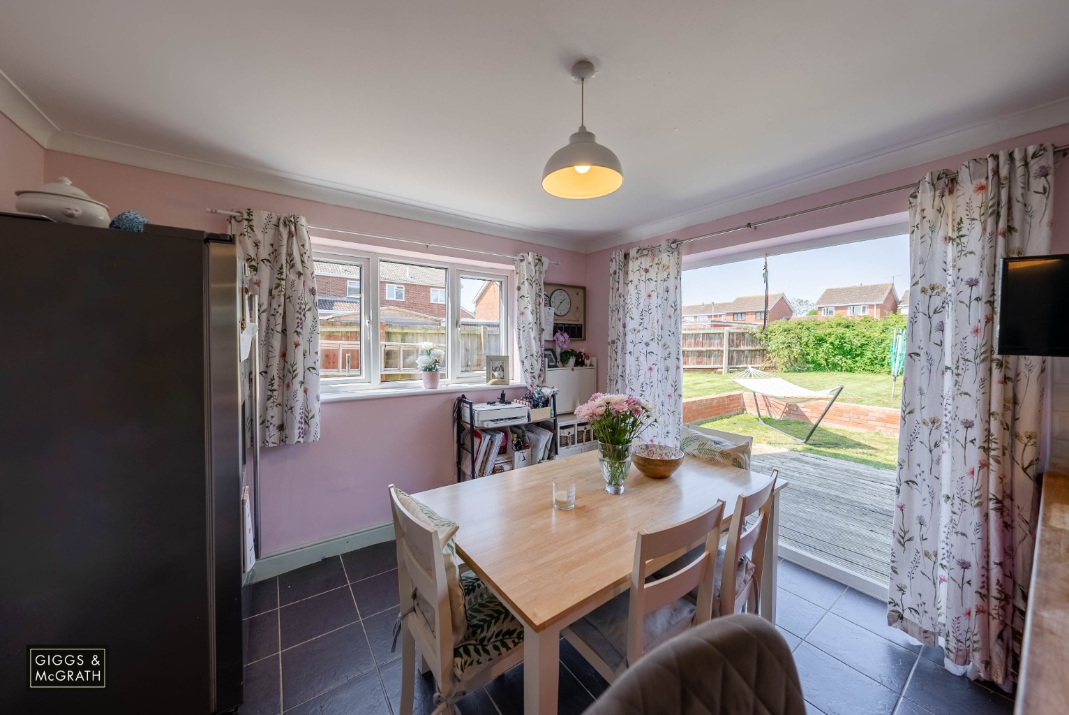 3 bed semi-detached house for sale in Chapel Road, Huntingdon  - Property Image 11