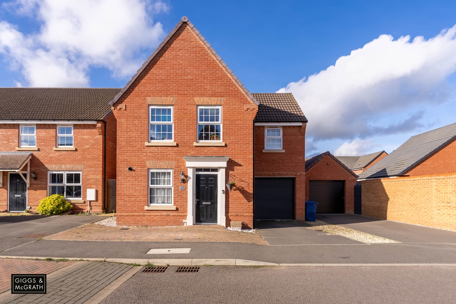 3 bed detached house for sale in Lawrence Drive, Huntingdon, PE28