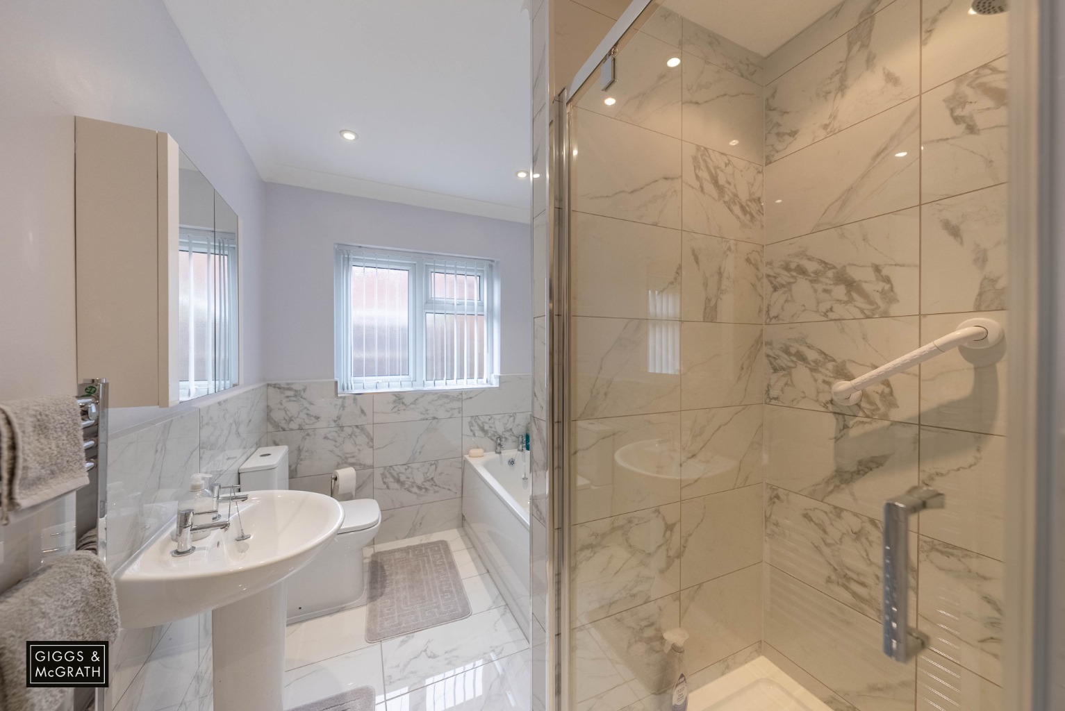 3 bed detached bungalow for sale in Desborough Road, Huntingdon  - Property Image 10