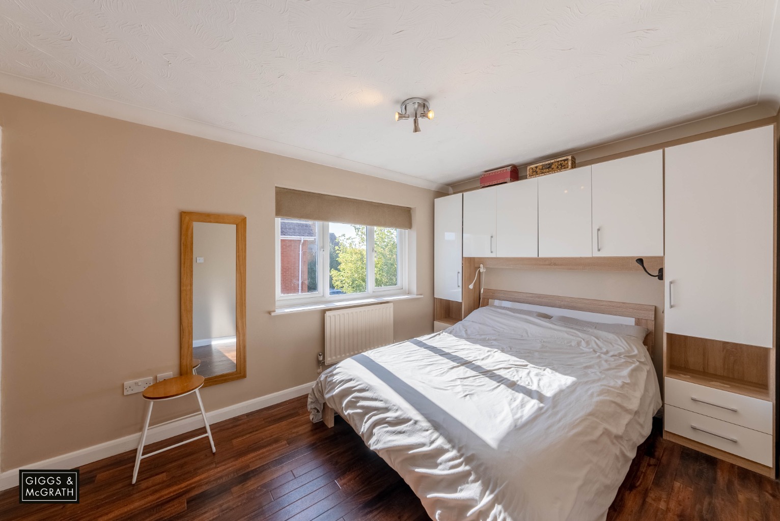 4 bed detached house for sale in Westbrooke Close, Huntingdon 9