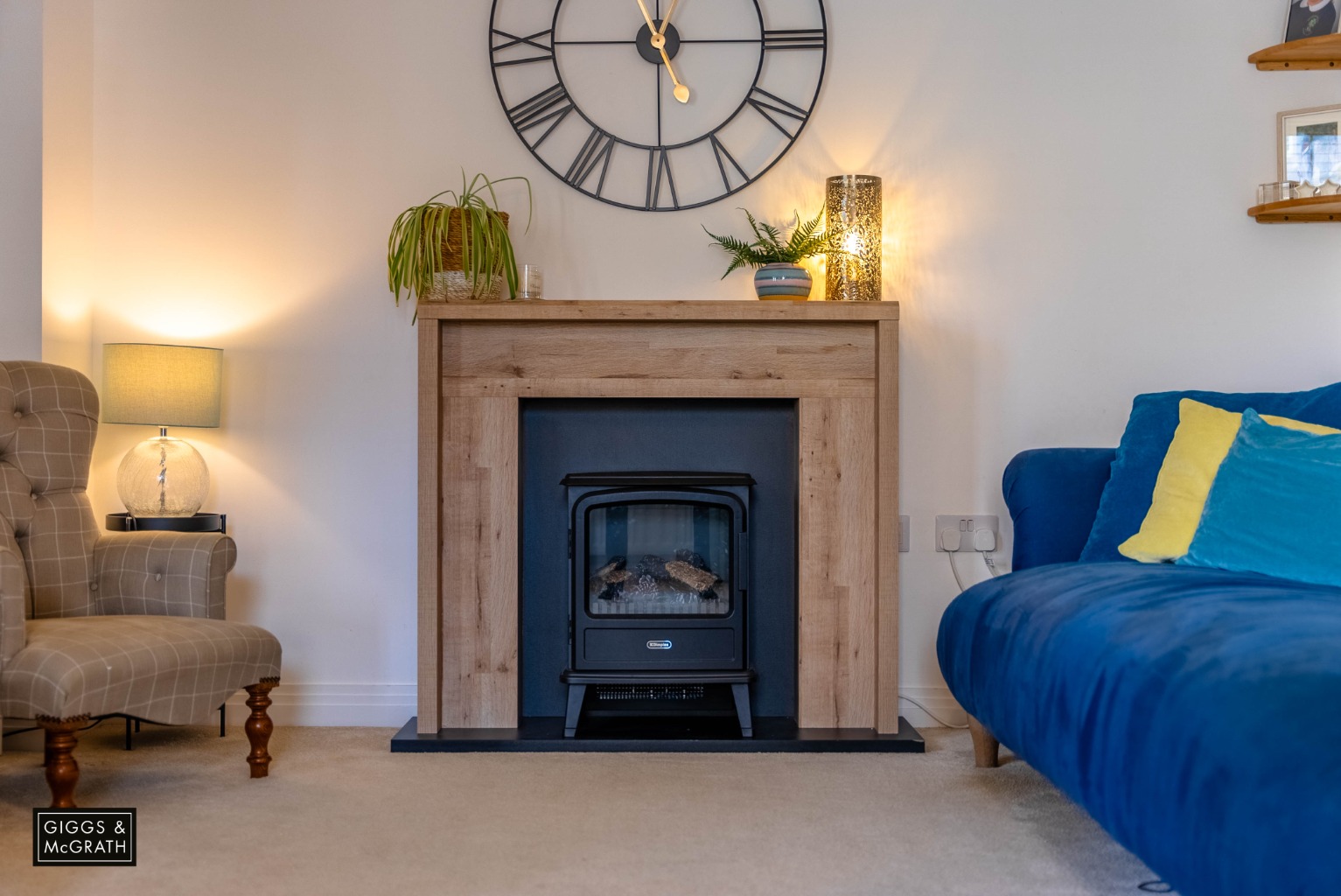 5 bed detached house for sale in Central Avenue, Huntingdon 19