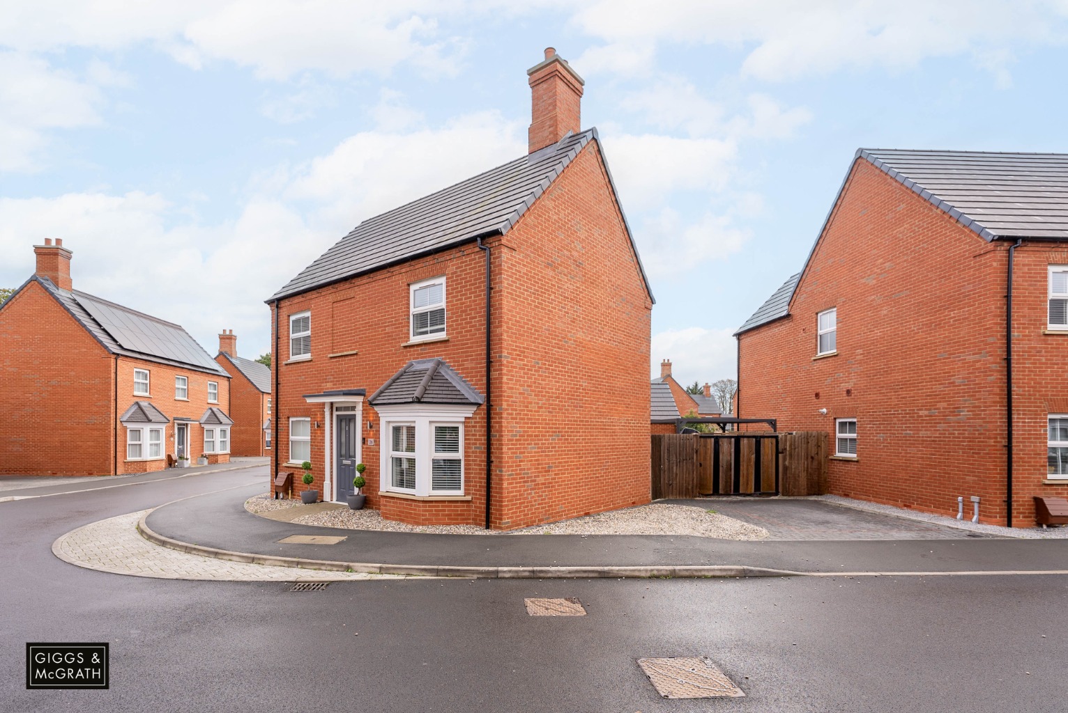 3 bed detached house for sale in De Havilland Gardens, Huntingdon 16