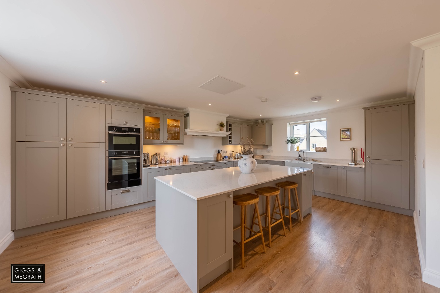 4 bed detached house for sale in Senliz Road, Huntingdon  - Property Image 16